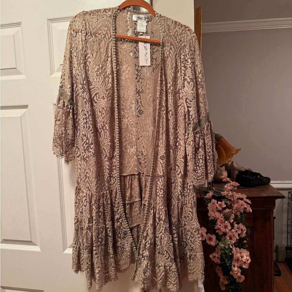 NWT Angel Heart Boutique lace kimono
